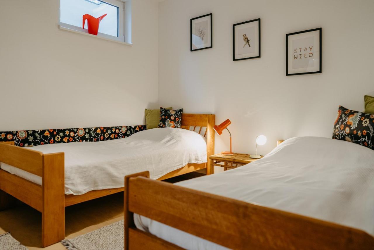 Haus Luna - Privatzimmer Im Sonnigen Suedburgenland Hackerberg Bagian luar foto