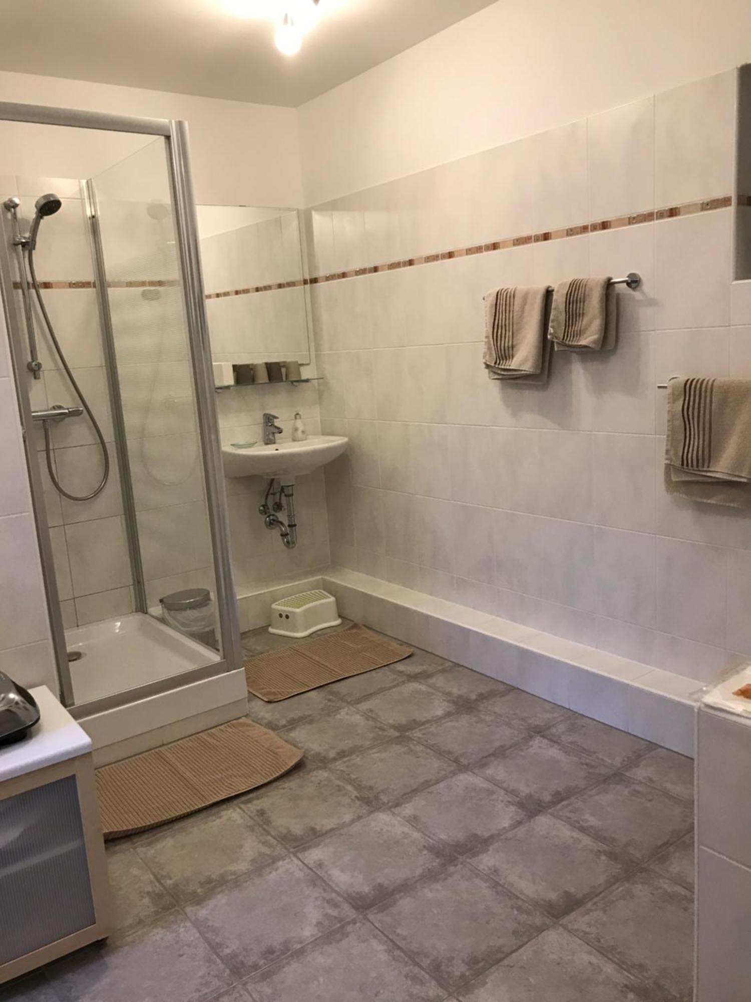 Haus Luna - Privatzimmer Im Sonnigen Suedburgenland Hackerberg Bagian luar foto