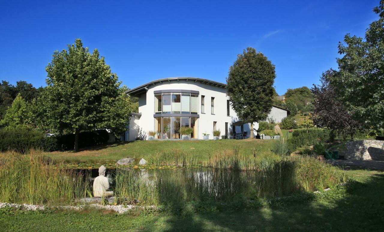 Haus Luna - Privatzimmer Im Sonnigen Suedburgenland Hackerberg Bagian luar foto